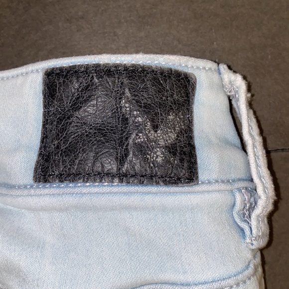 American Eagle Outfitters Size 2 Hi-Rise Jegging Super Super Stretch Distress - Picture 9 of 16